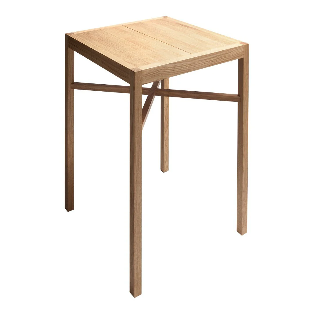 Seminar Bar Table - NTC Homes, Inc.