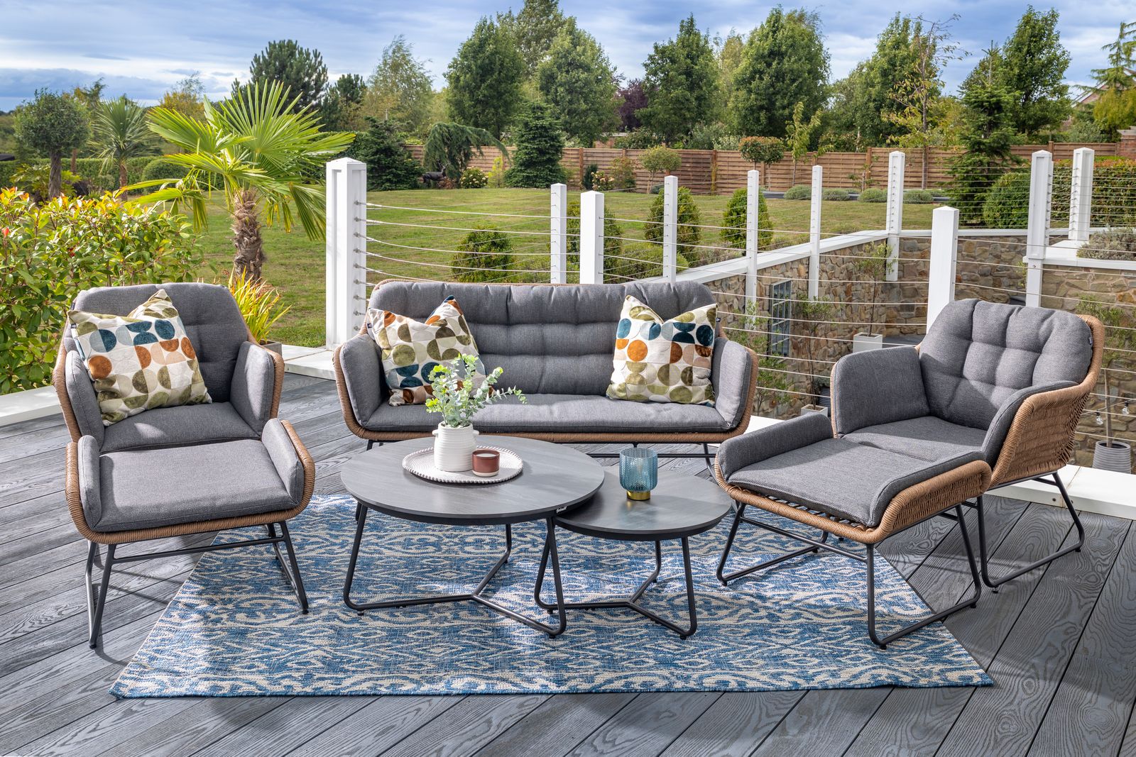 Rayo Outdoor 2 Seat Lounge Set | Hartman - NTC Homes, Inc.