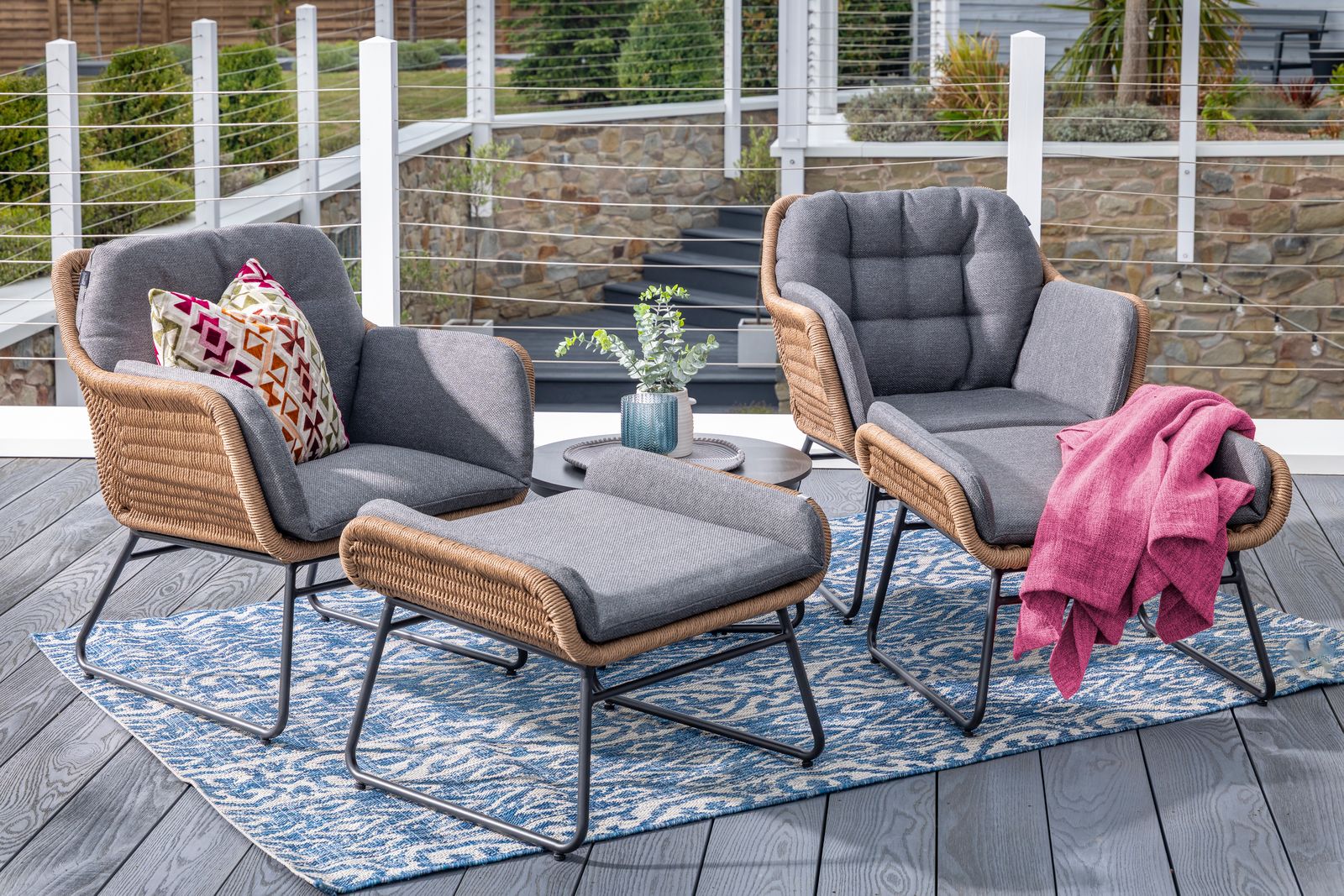 Rayo Outdoor Companion Set | Hartman - NTC Homes, Inc.